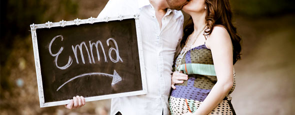 Pregnancy-Shoot-in-the-Park,-Orange-County